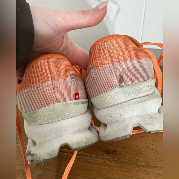 On Cloud Cloudsurfer Sneakers - Picture 12 of 12